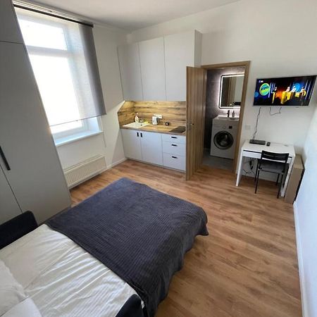 Airport Apartment 29 Self Check-In Free Parking ヴィリニュス エクステリア 写真