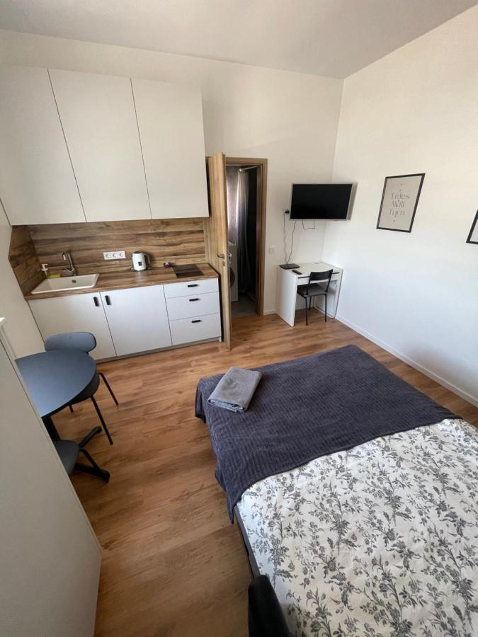 Airport Apartment 29 Self Check-In Free Parking ヴィリニュス エクステリア 写真